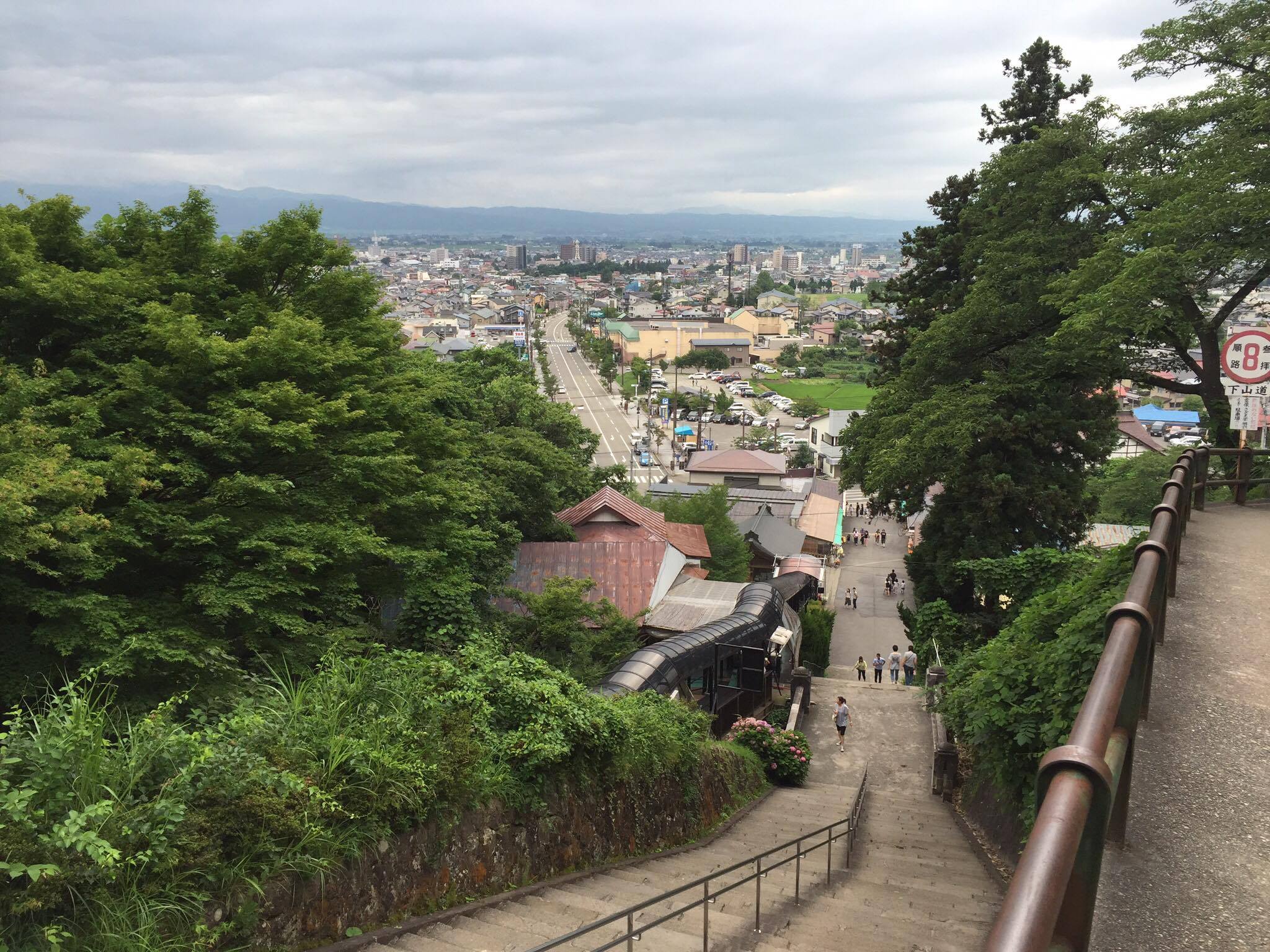 白虎隊が眠る場所～飯盛山～