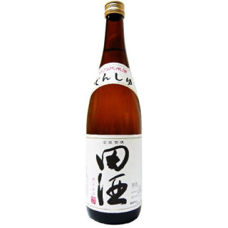 Chinese people recommending Japanese  Sake「Japanese Sake in Oamori」