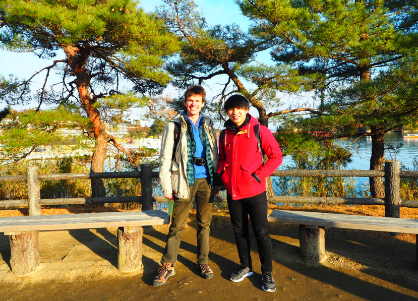 A foreign student reporter goes! ~ oyster bowl, Fukuurajima ~